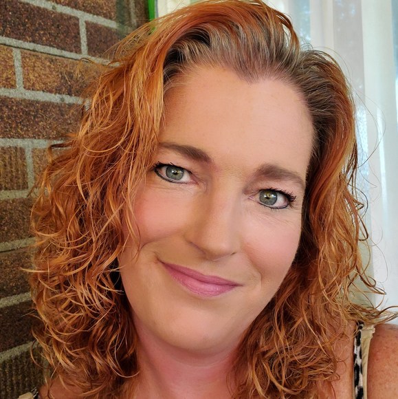 Meet your Posher, Kari - Picture 1 of 1